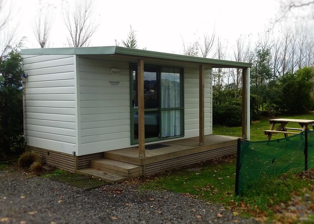 Martinborough Top 10 Holiday Park Buitenkant foto