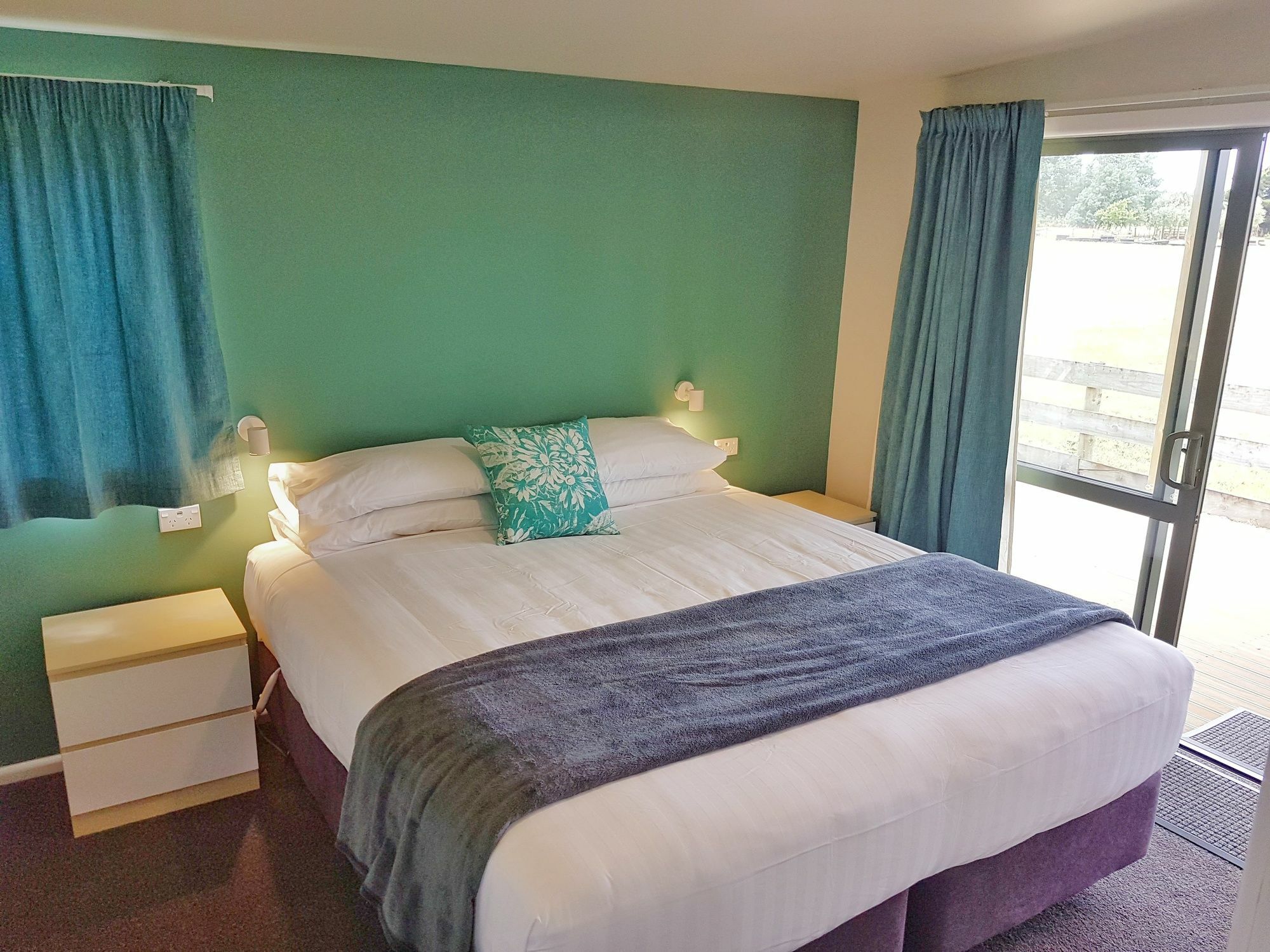 Martinborough Top 10 Holiday Park Buitenkant foto